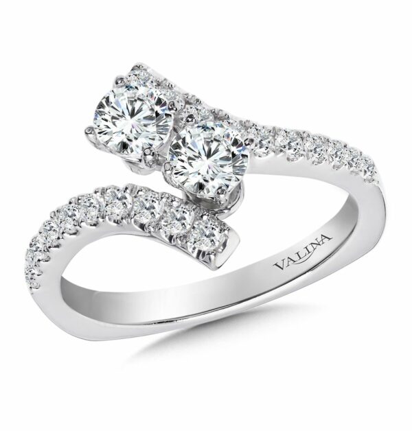 Stone Diamong Engagement Ring