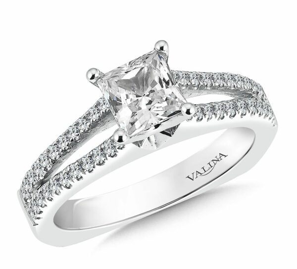 Wedding_Band_Sets_Princess_Cut_Diamond_-_Engagement_Rings_Dallas_1