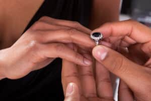 which finger for engagement rings - Fitness Expo