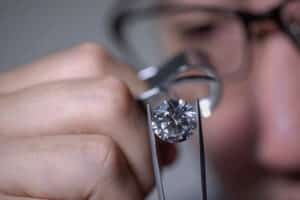 How Can You Save Money on Purchasing Wholesale Diamonds