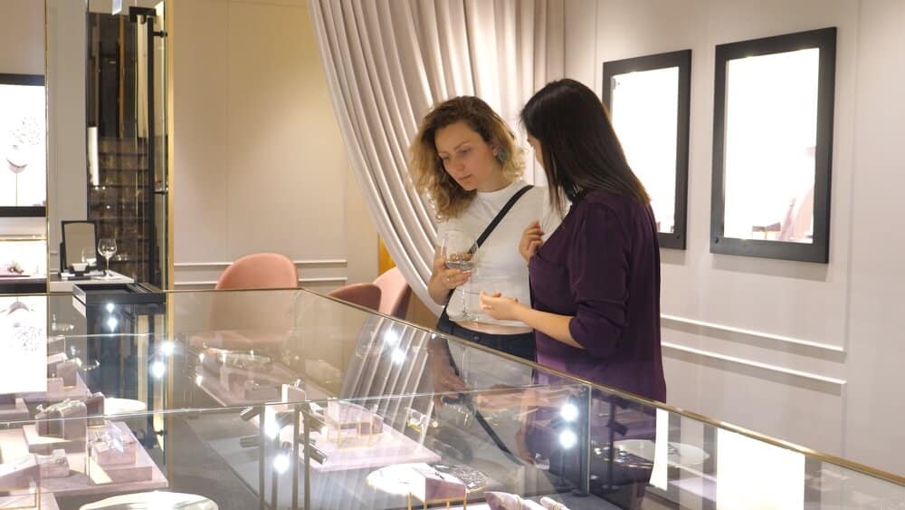 Buying luxury jewelries- Shira Diamonds