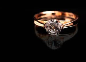 gold diamond antique ring